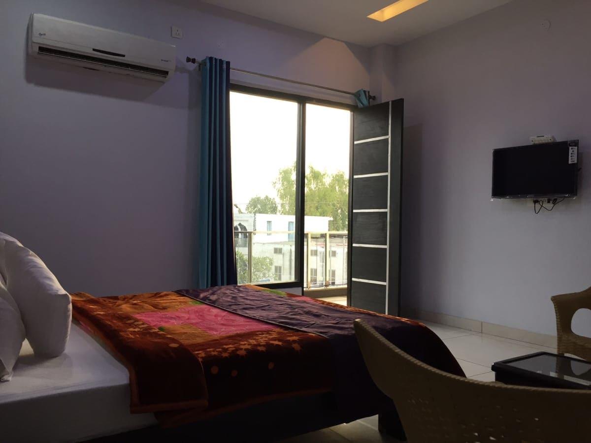 Oyo 30415 Hotel White City Anandpur  Dış mekan fotoğraf